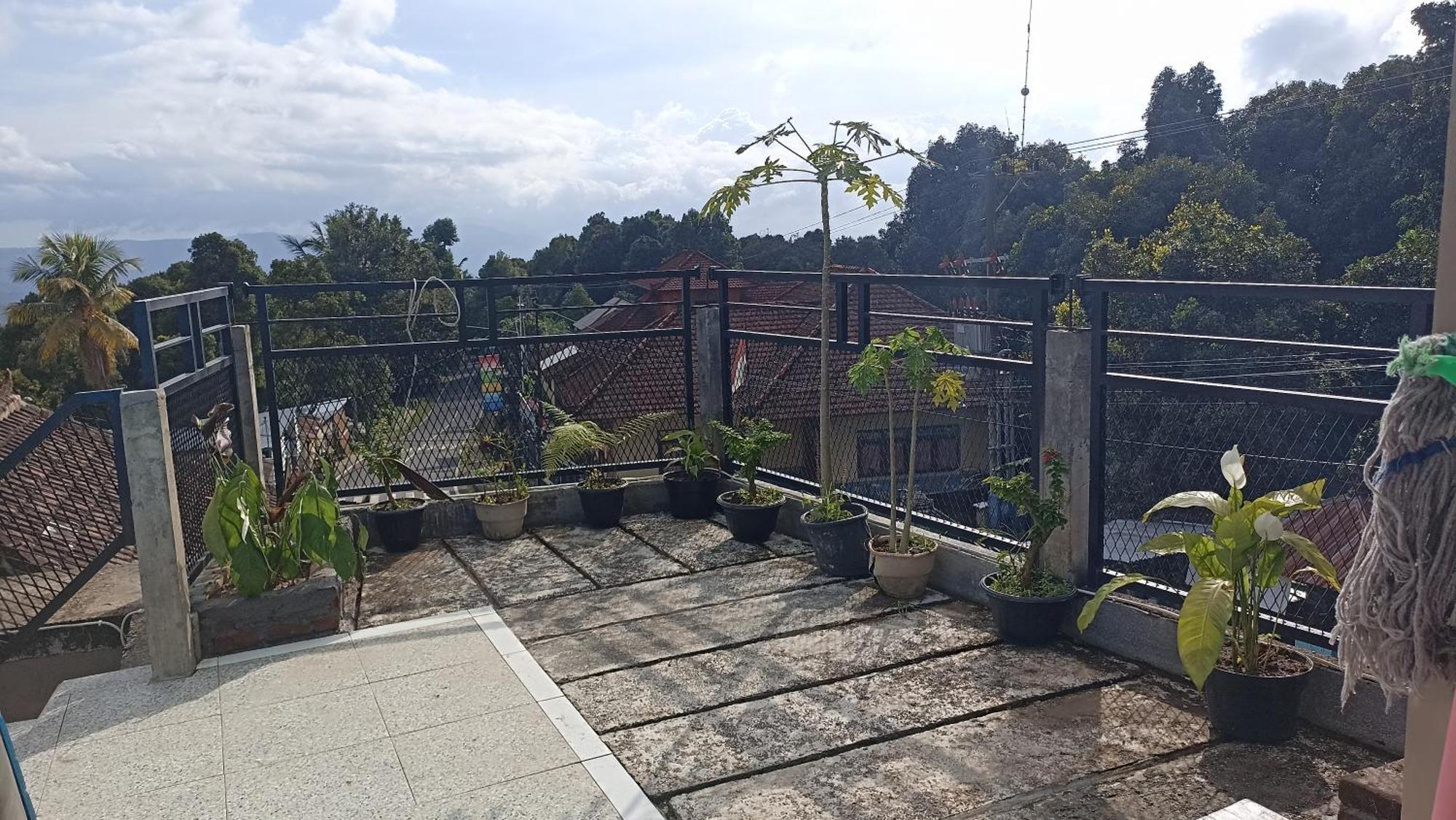 Puri Pilihani Hostel Munduk Exterior foto